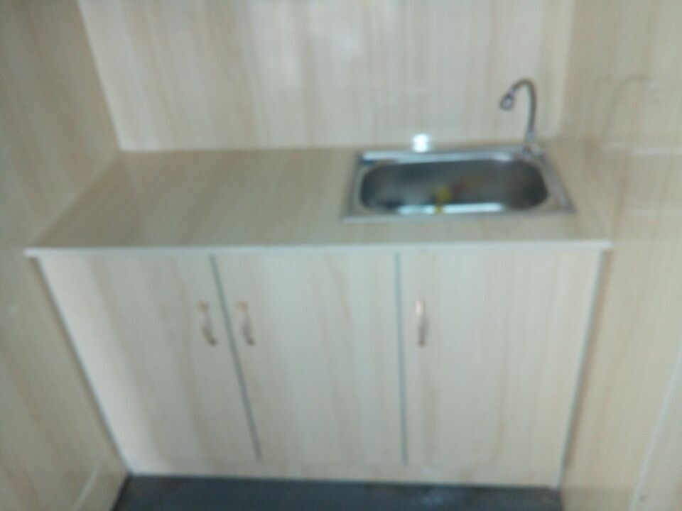 養(yǎng)蜂車內(nèi)部 (4).jpg