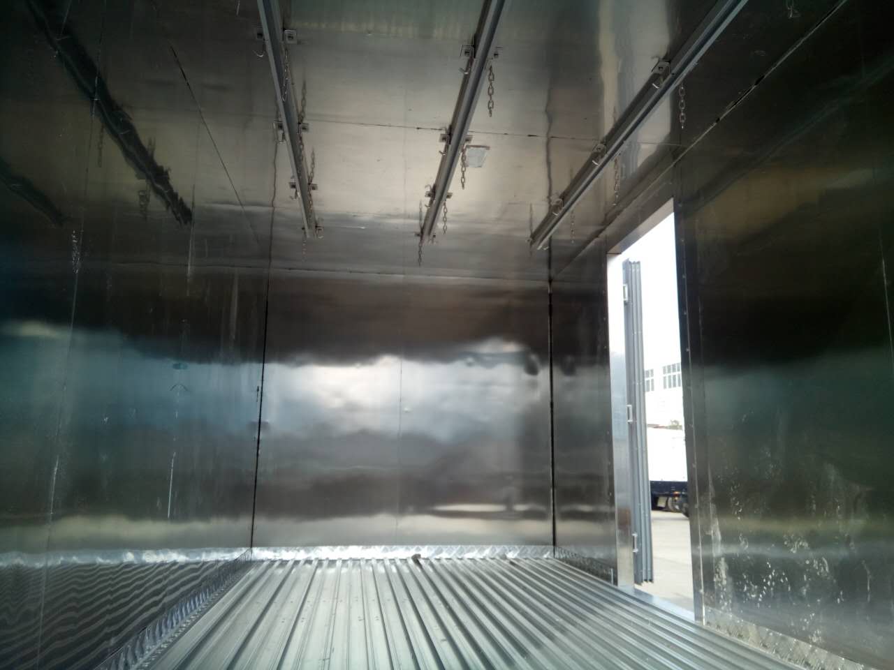 依維柯冷藏車(chē)