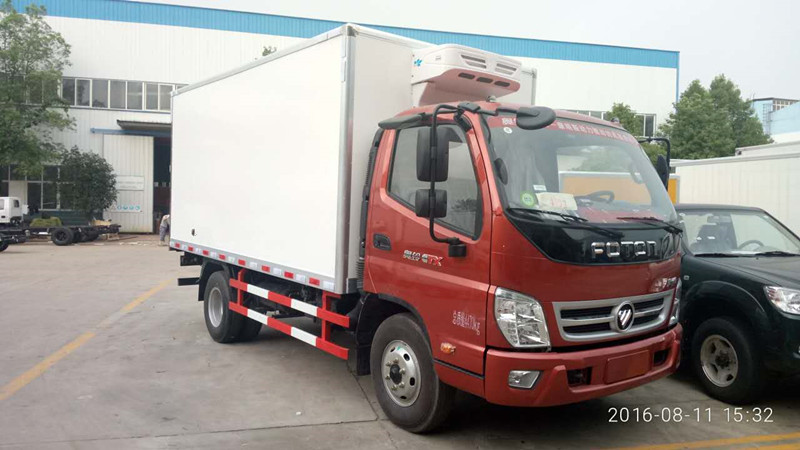 福田奧鈴4米2冷藏車