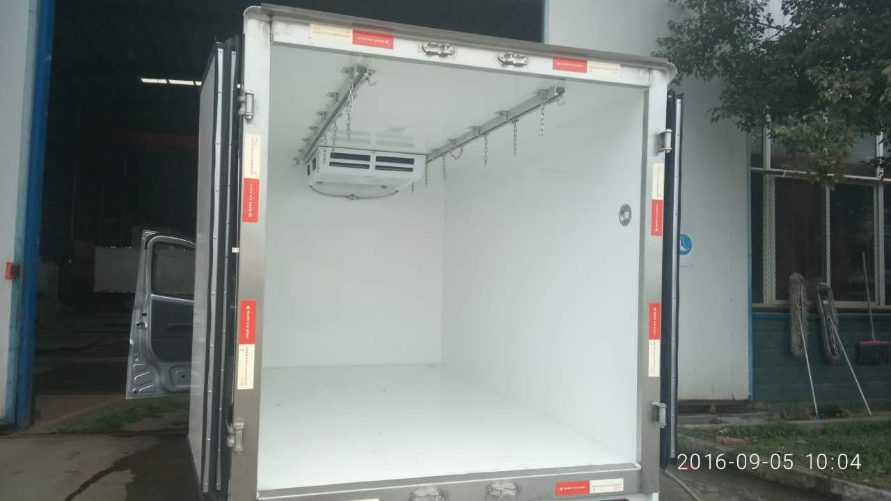 長安國五冷藏車