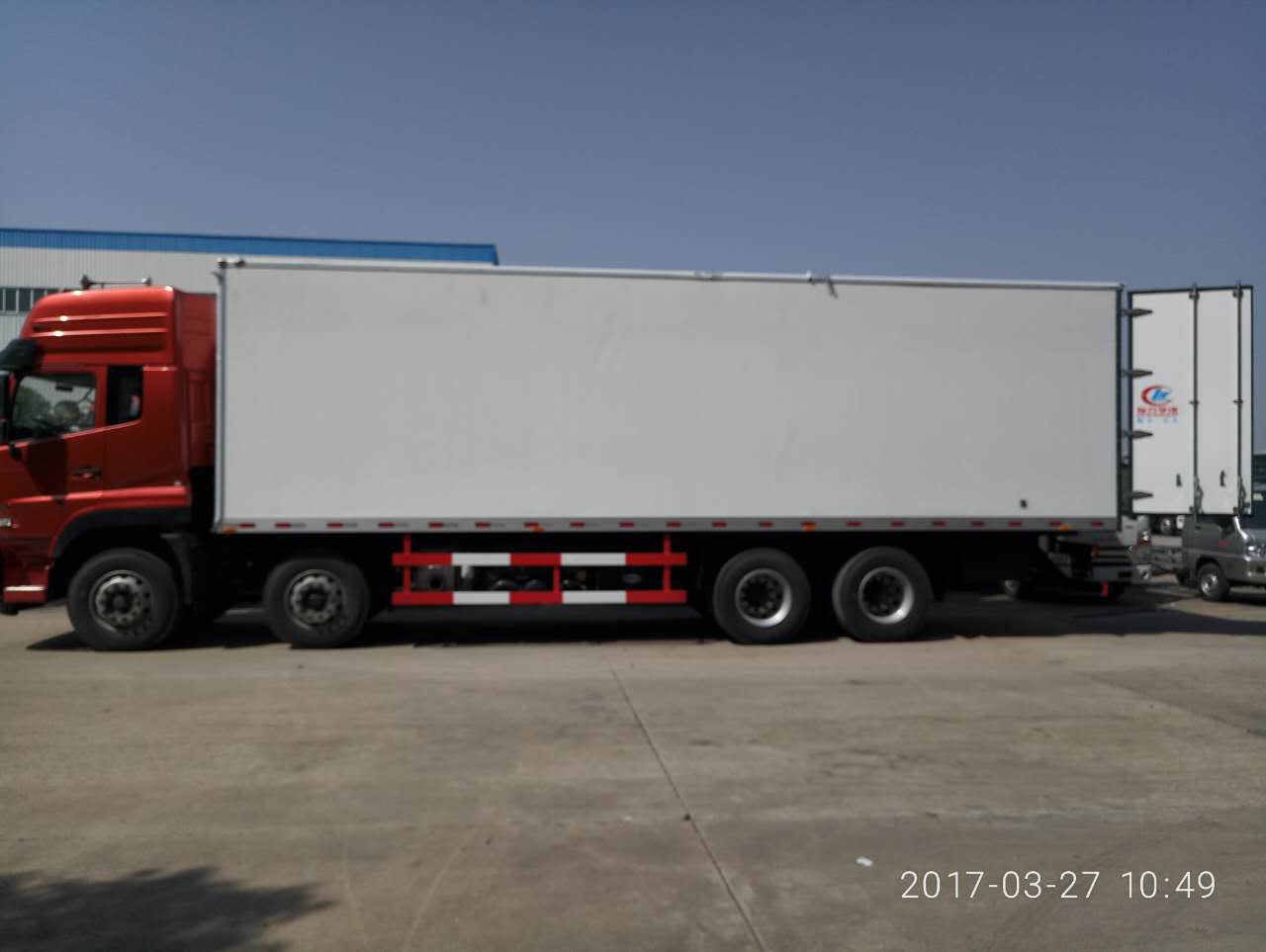 天龍國五9米6冷藏車