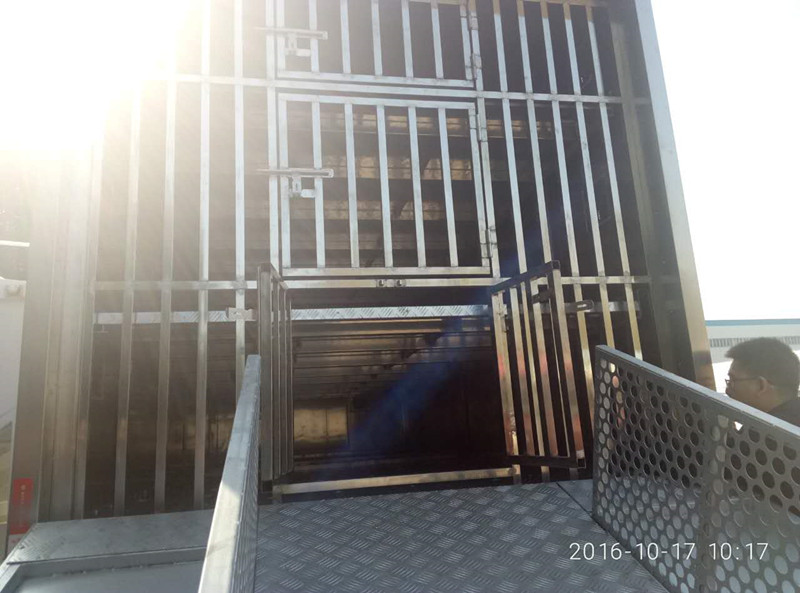 福田豬仔運(yùn)輸車 (17).jpg