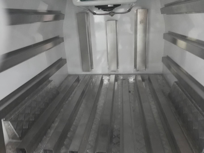 福田伽途IX5藥品面包冷藏車 (6).jpg