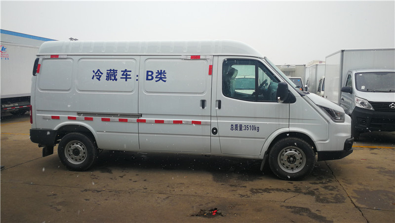 江鈴特順面包冷藏車