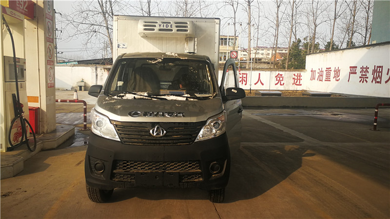 長(zhǎng)安小型冷藏車(chē)