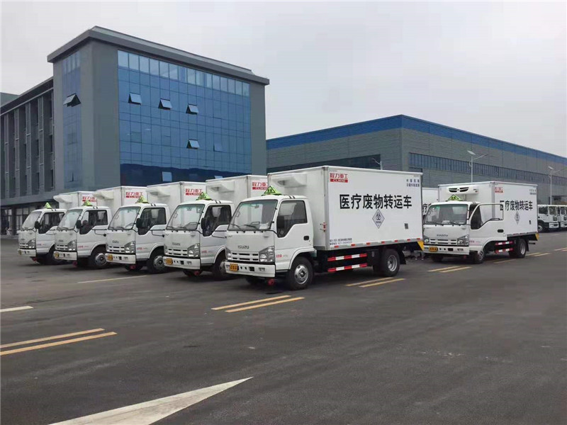 五十鈴4米2醫(yī)療廢物轉(zhuǎn)運車 (7).jpg