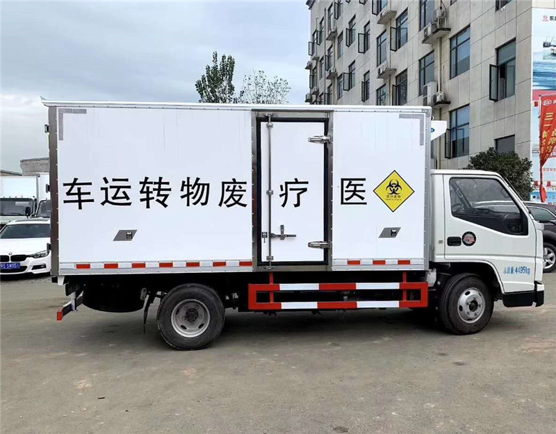 江鈴國(guó)六4米2醫(yī)療廢物轉(zhuǎn)運(yùn)車
